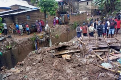 Rutshuru: une pluie violente arrache les toits d’environ 80 bâtiments et laisse des dizaines de familles sans abri à Vitshumbi.