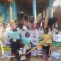 Bukavu: 60 enfants orphelins et vulnérables bénéficient des kits scolaires.