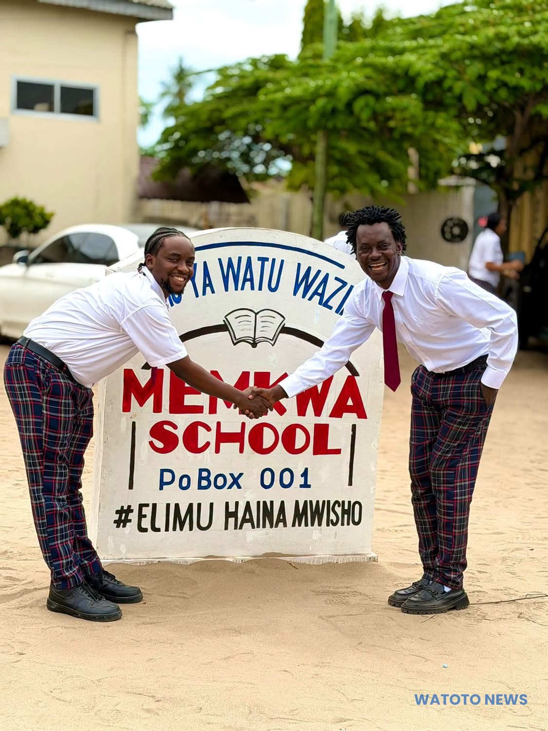 Culture: De Kamituga à la Tanzanie, le comédien Fido DRC brille dans la série à succès «Mekwa School»