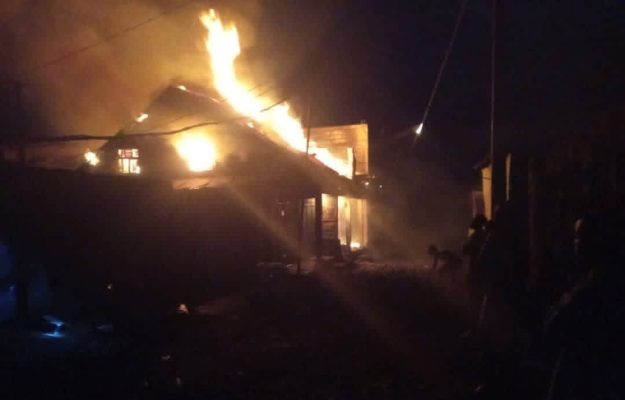 Goma: Après la mort d&rsquo;un enfant dans un incendie à Katoyi, le maire appelle à la vigilance